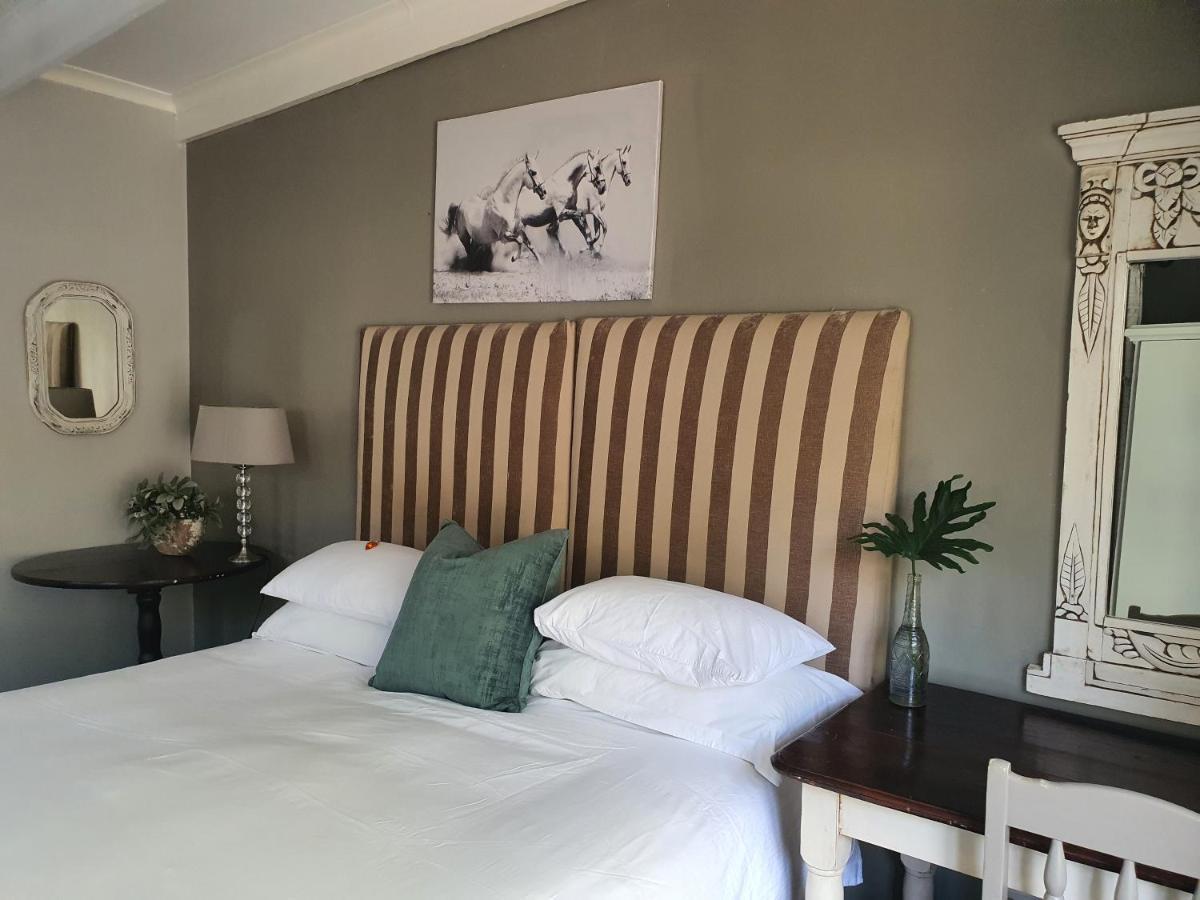 Waterhouse Guest Lodge In Muckleneuk Pretoria-Noord Eksteriør bilde