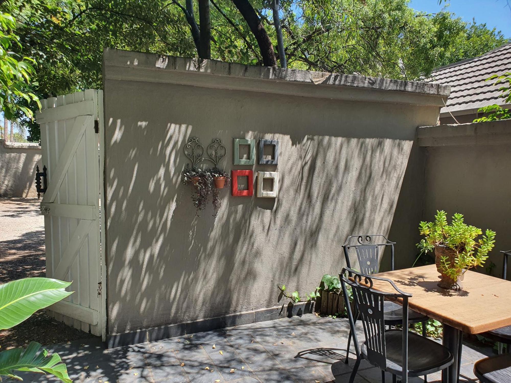 Waterhouse Guest Lodge In Muckleneuk Pretoria-Noord Rom bilde