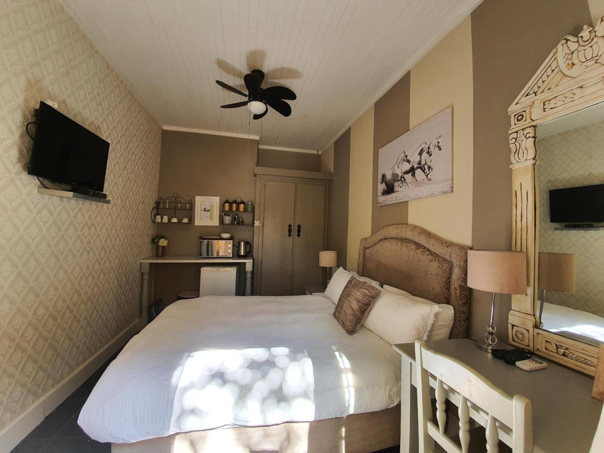 Waterhouse Guest Lodge In Muckleneuk Pretoria-Noord Rom bilde
