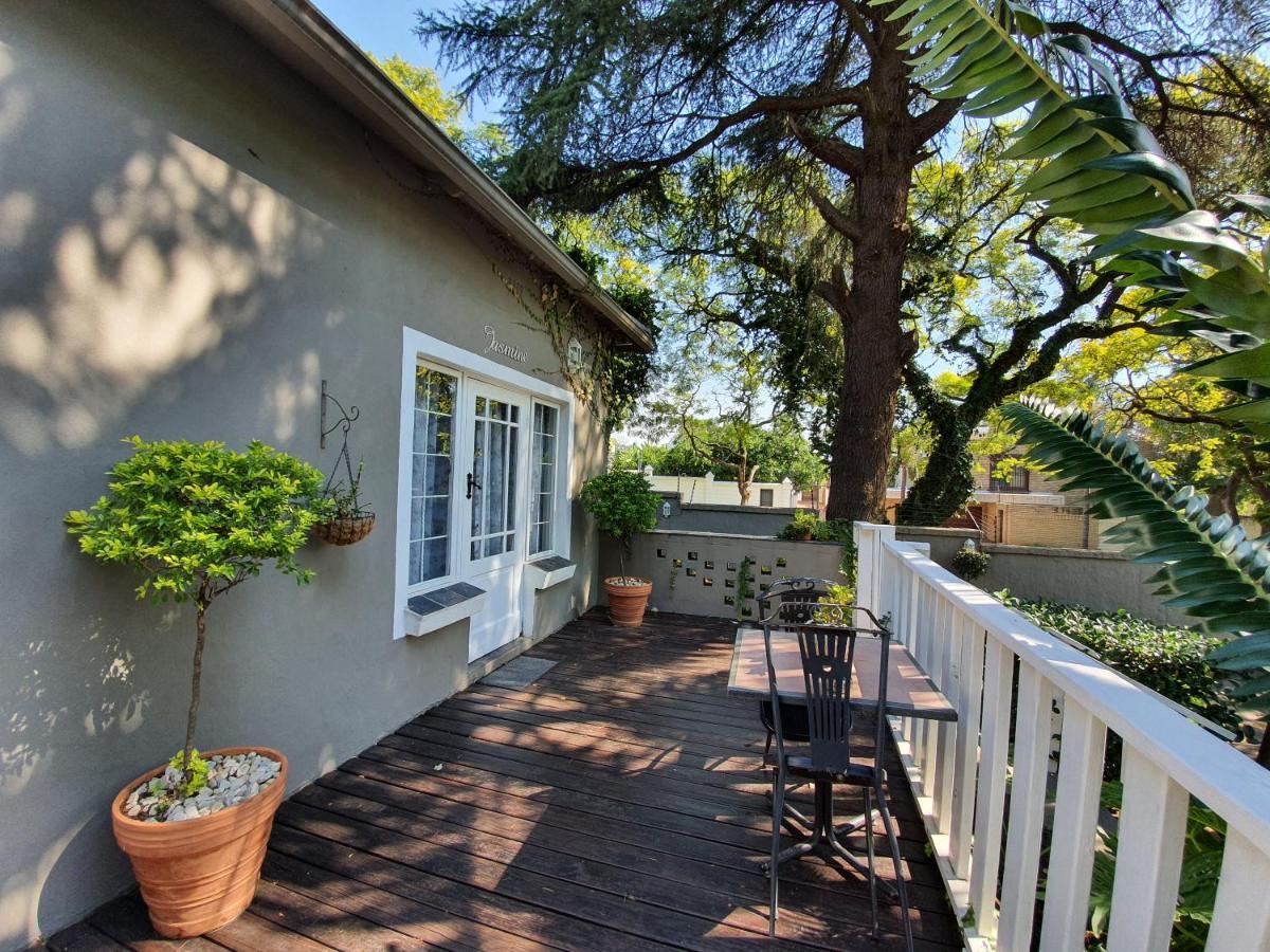 Waterhouse Guest Lodge In Muckleneuk Pretoria-Noord Eksteriør bilde